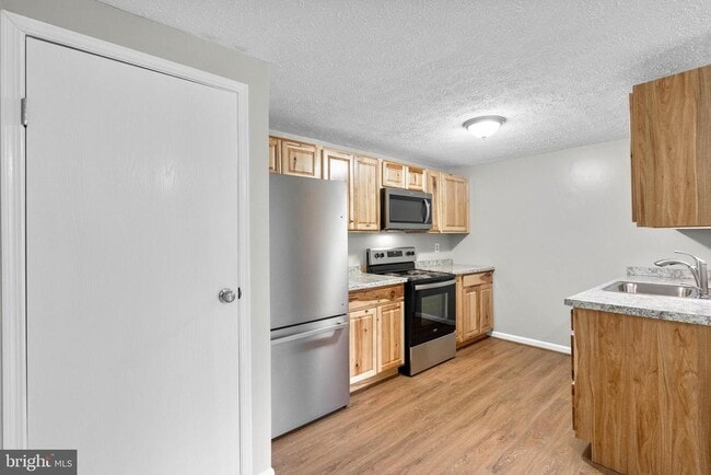 Photo - 3925 Greencastle Rd Unit 103