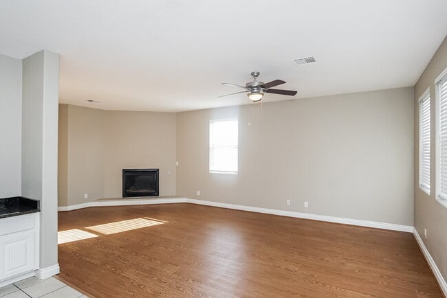 Photo - 1071 Will Jay Ln