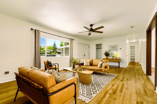 Building Photo - 1340 Rayburn Dr Rental