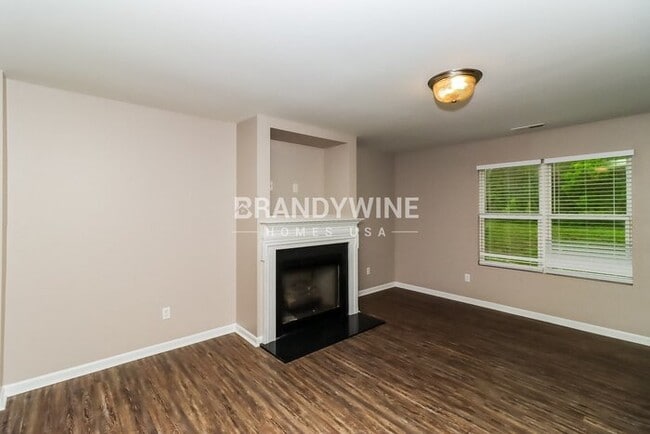 Photo - 4650 Esmeralda Drive