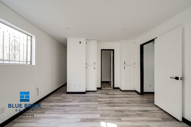 Photo - 8204 Langdon Ave Unit 15