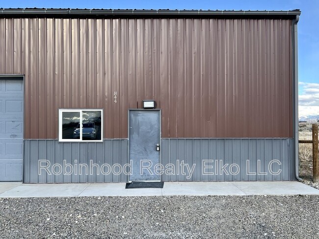 Photo - 844 1 Eye Dr