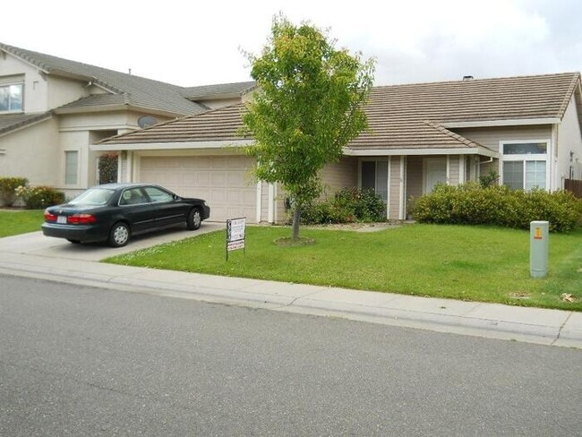 Building Photo - Beautiful 4/2 home in Elk Grove-8575 Dianthus Way