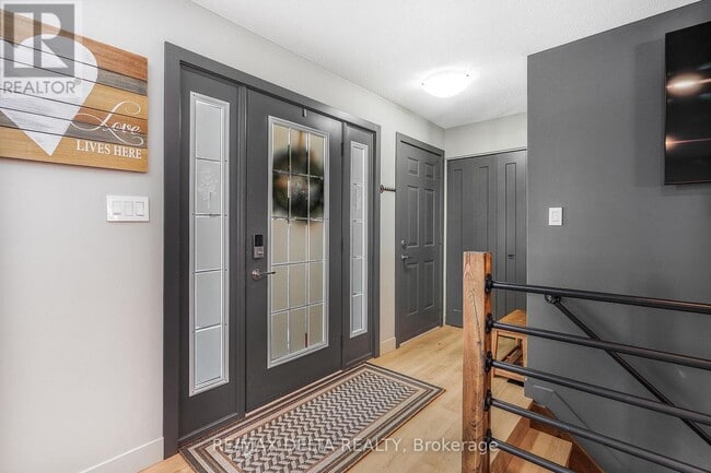 Photo - 146 Sandra Crescent