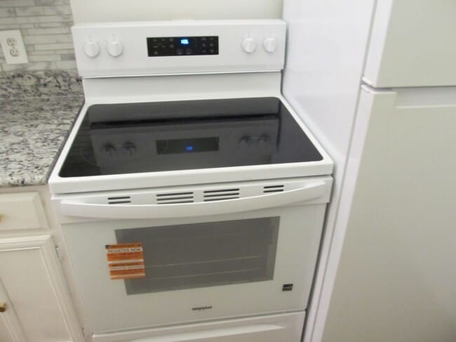 9600 Royal Ln Unit 506