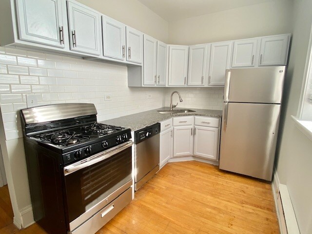 Photo - 3917 N Southport Ave Unit 2E