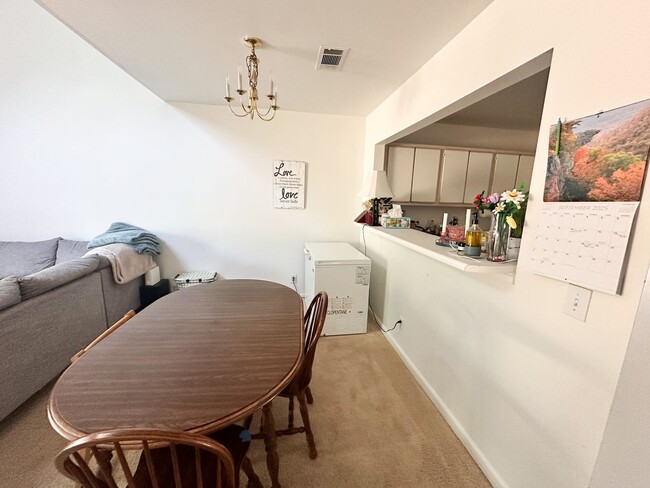 Photo - Comfortable and Convenient 3 Bedroom Townh...