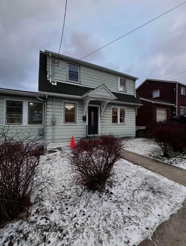 Photo - 3727 Woodrow Ave