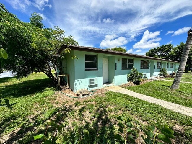 Photo - 3403 Palm Dr