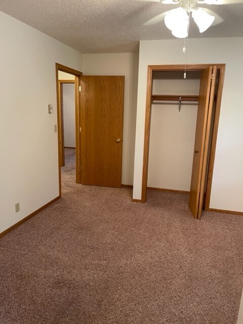 Photo - 3413 Oak Knoll Dr