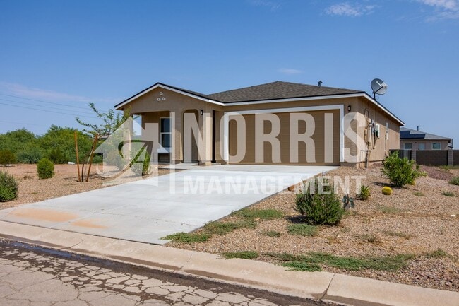 Photo - Beautiful New Home in Arizona City