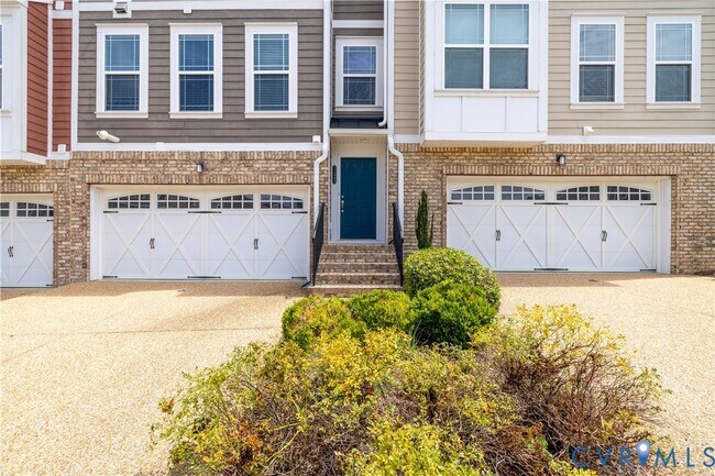Photo - 11443 Hayloft Ln