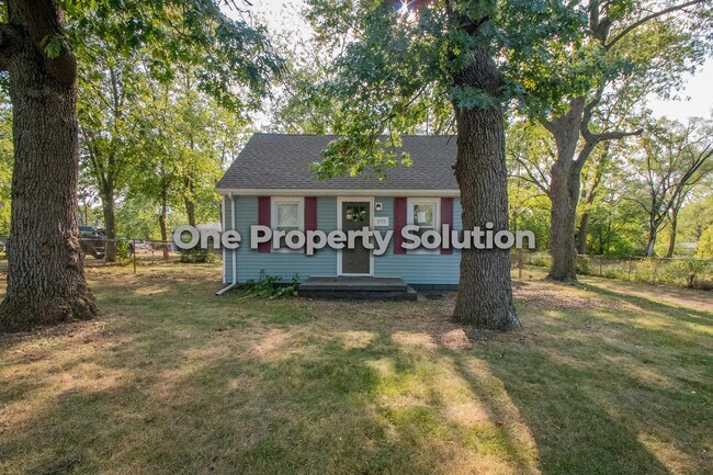 Photo - 3753 Englehart St