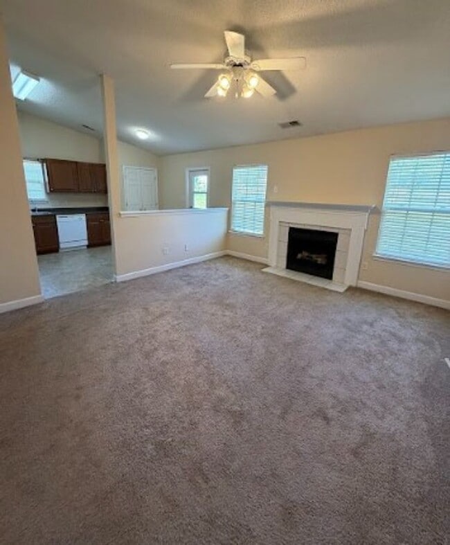 2420 Damascus Dr