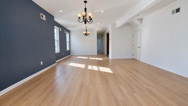 275 Avenue A
