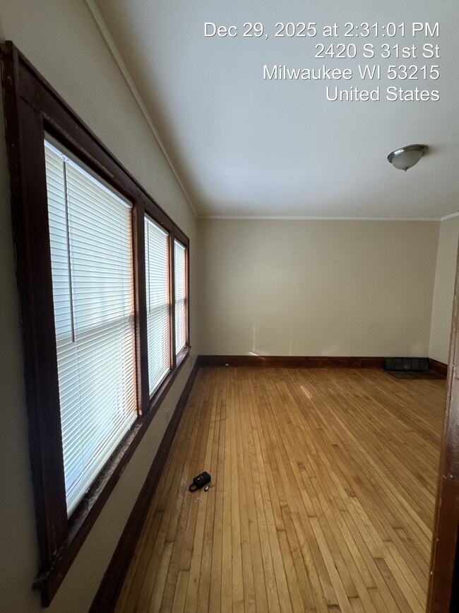 Photo - 2420 S 31st St