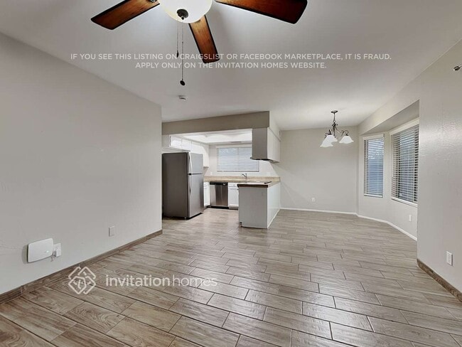 Photo - 2218 W Knox Rd