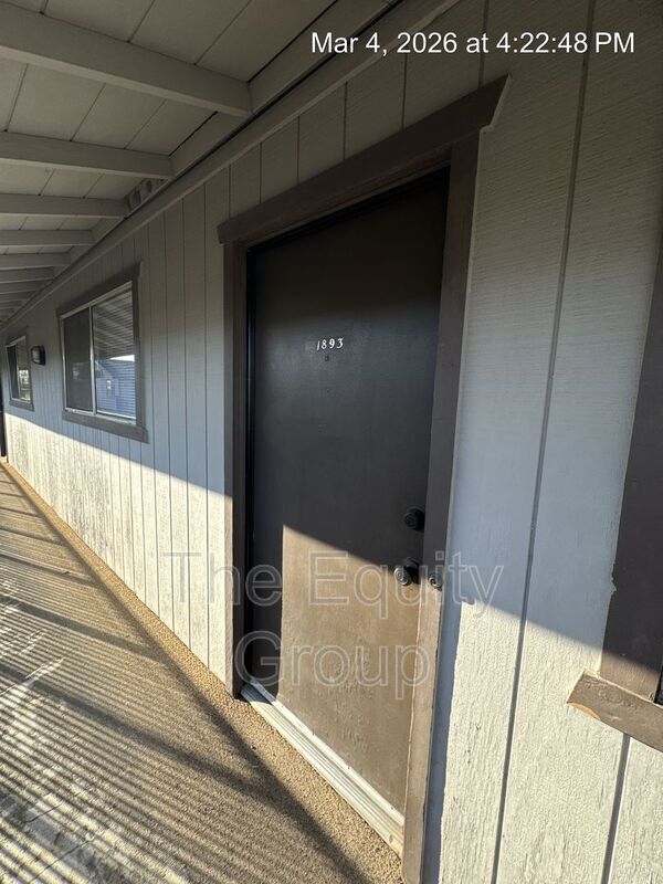 Building Photo - 1893 Emma Lee Ln