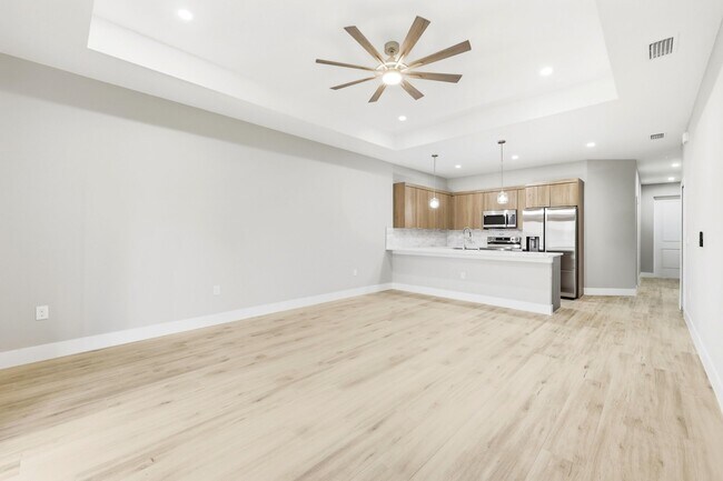 Photo - 4700-4702-4702 22nd St SW Unit 4700