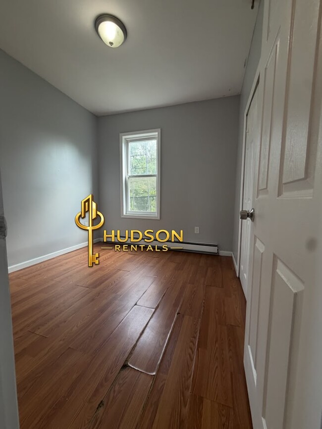 Photo - 86 Winfield Ave Unit 3L