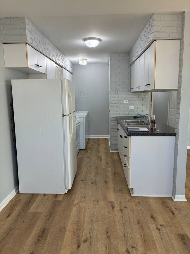 Photo - 20115 Ash Ln