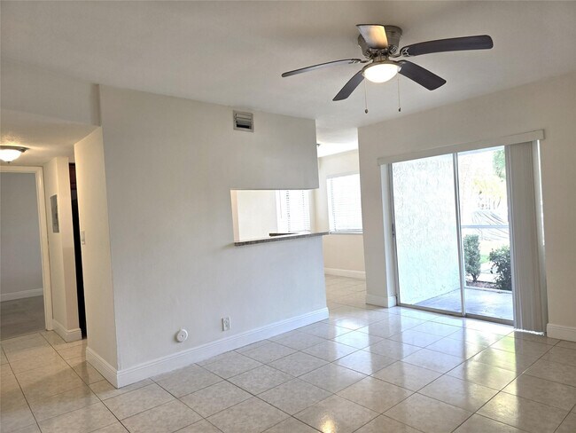 Photo - 5686 Rock Island Rd Unit 102