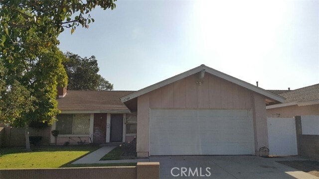 Photo - 13740 Felson St