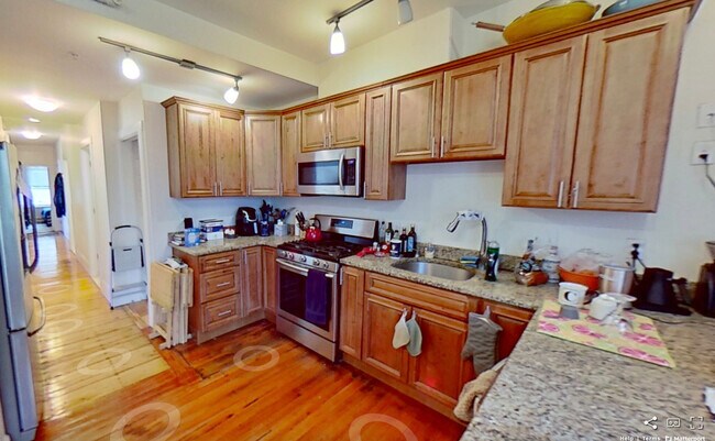 Photo - 231 Norfolk St Unidad #4