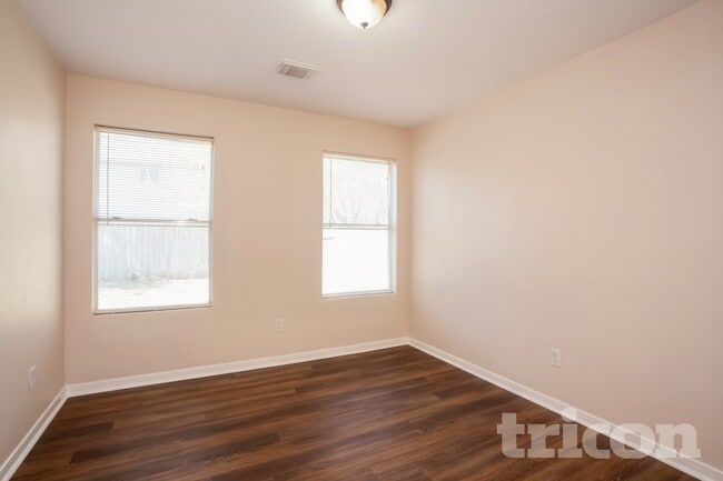 Photo - 15019 Easingwold Dr