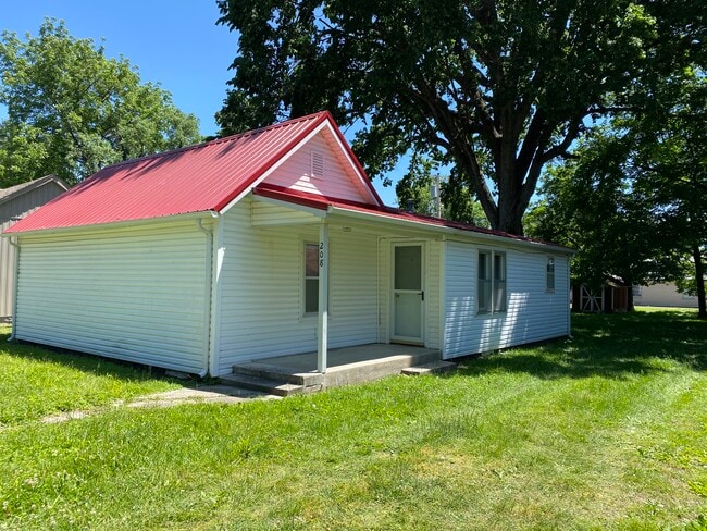 Building Photo - 208 E Maiden Ln
