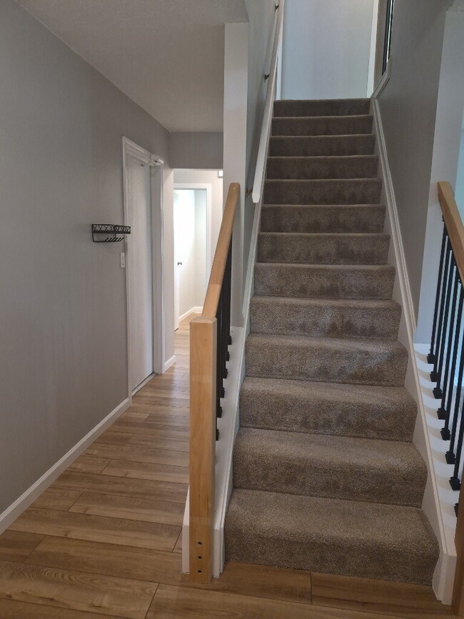 Photo - 8511 Coran Dr