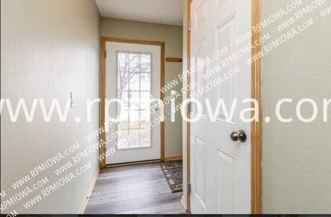 Photo - 3204 SW Sharmin Ln