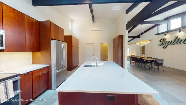 Photo - 16 Spring Rd