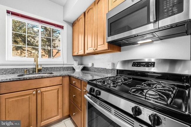 Photo - 1615 Mt Eagle Pl