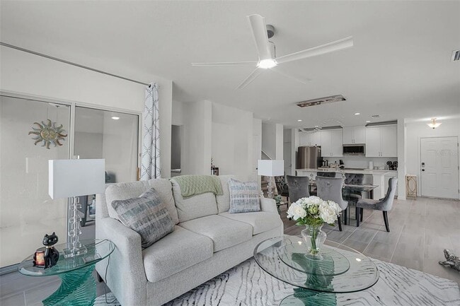 Photo - 4829 Cedar Bay Ter