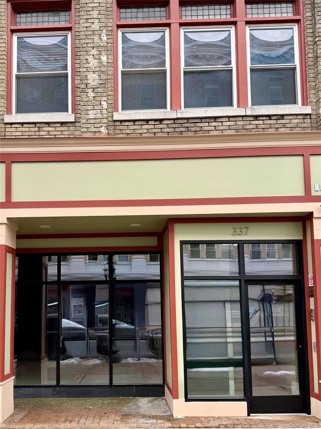 Photo - 337 Main St Unit 2F