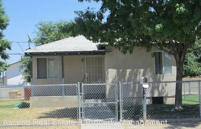 2 br, 1 bath House - 11 Northrup St. Rental For Rent in Bakersfield, CA |  