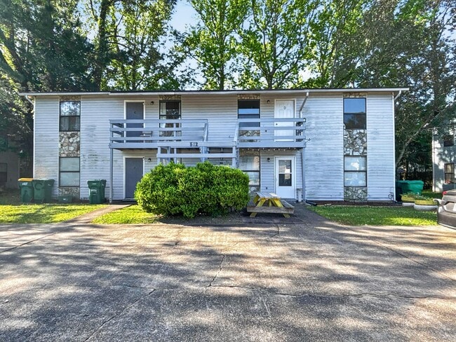 Building Photo - 512 Landview Dr Unit D