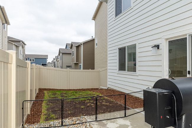 Building Photo - 4535 Samaritan Lp