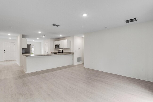 Photo - 3226 SW Nutley St