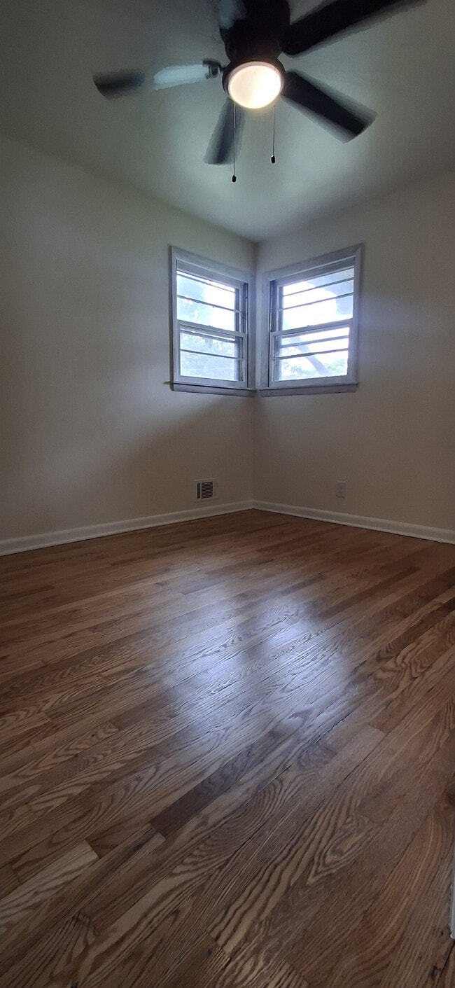 Photo - 10117 W Cleveland Ave Unit 10117