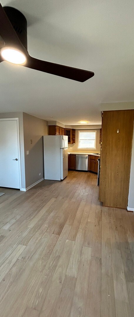 Photo - 461 N Northwest Hwy Unidad 2