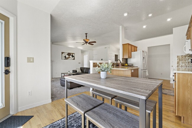 Photo - 9297 W Calico St Unidad ID1308980P