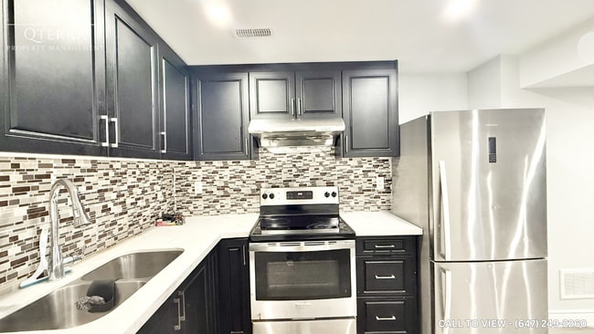 Photo - 102 Tozer Cres