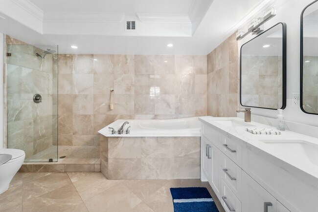 Photo - Harbour Pointe