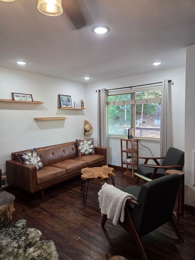 Photo - Spacious 3 Bedroom, 2 Bath Home with Bonus...