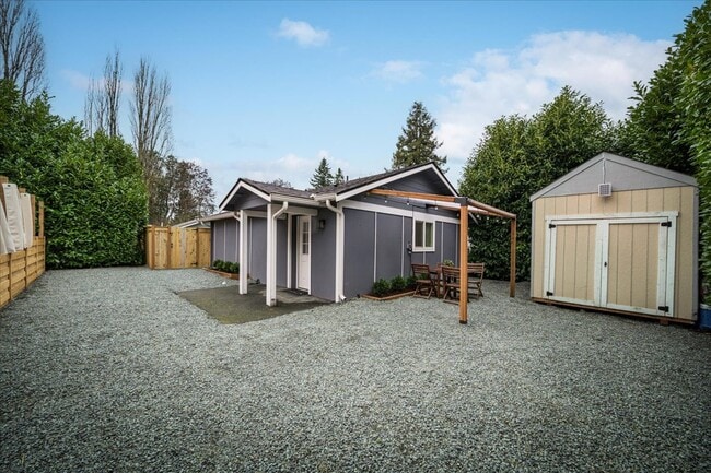 Photo - 210 SW 104th St Unidad ADU