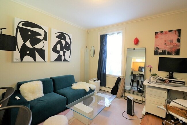 Building Photo - 30 Upland Rd Unit 13 Rental