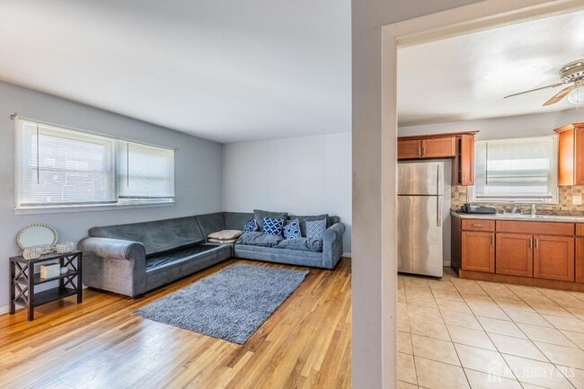 Photo - 111 Emerson St Unit 1