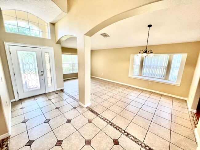 Photo - EAGLE CREEK LAKE NONA! WELCOME HOME! Beautiful water views! Spacious 2 story-3 bedroom 2.5 bath h...